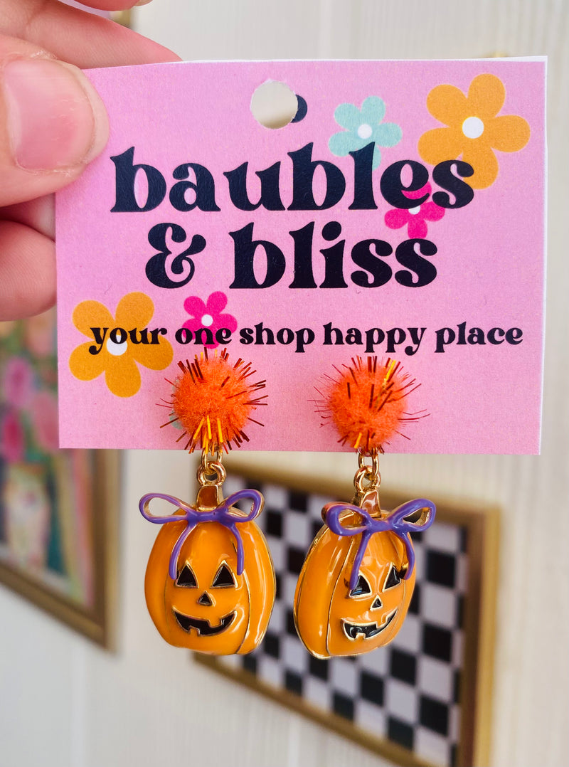 Pretty in Pumpkins Halloween Earrings