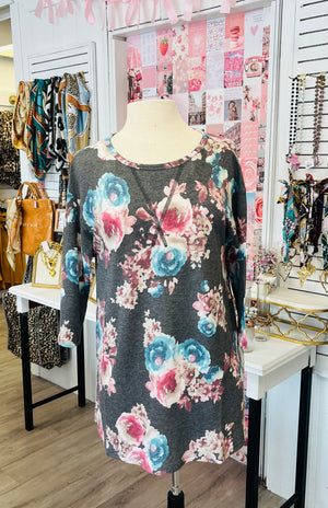 Catch My Eye Charcoal Floral Cozy Top