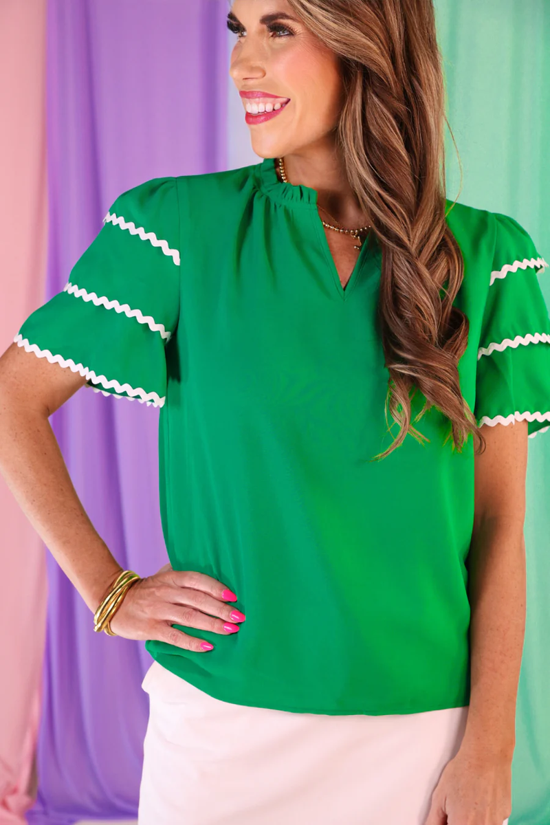 Carissa Ric Rac Kelly Green w/ White Trim Jess Lea Top