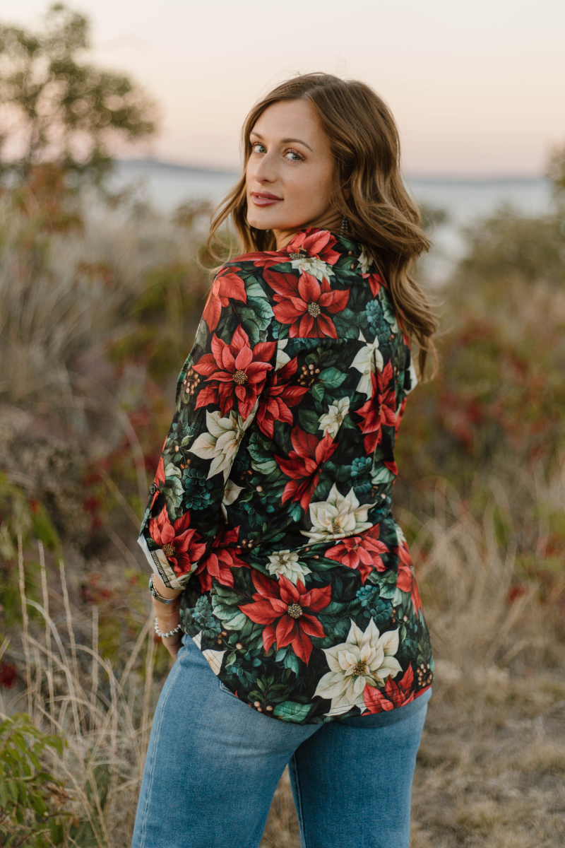 Poinsettia Season Quarter Sleeve Top