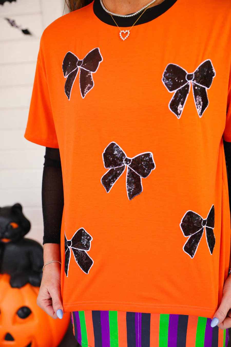 PREORDER-Better Bow-lieve It Sequin Tee